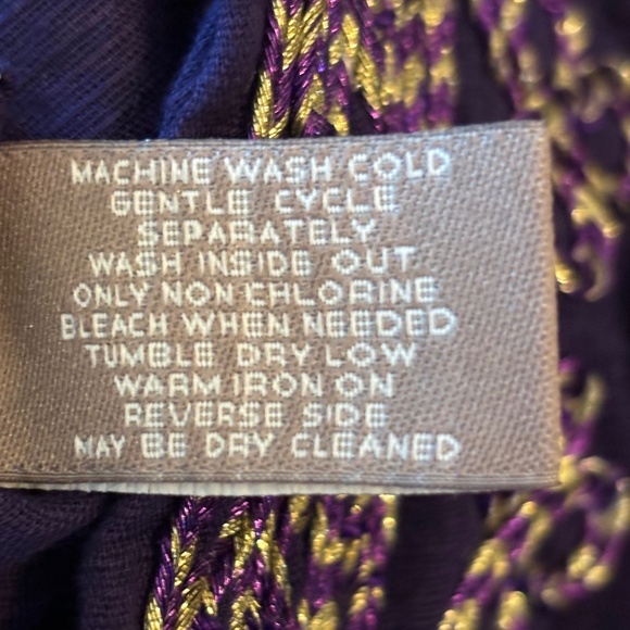 Chico's Size 1 Purple Embellished Embroidery Lace Bead Cotton Top Women'… - Picture 12 of 14